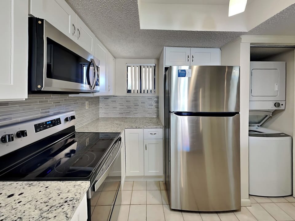Fully Equipped Kitchen with Stainless Steel Appliances