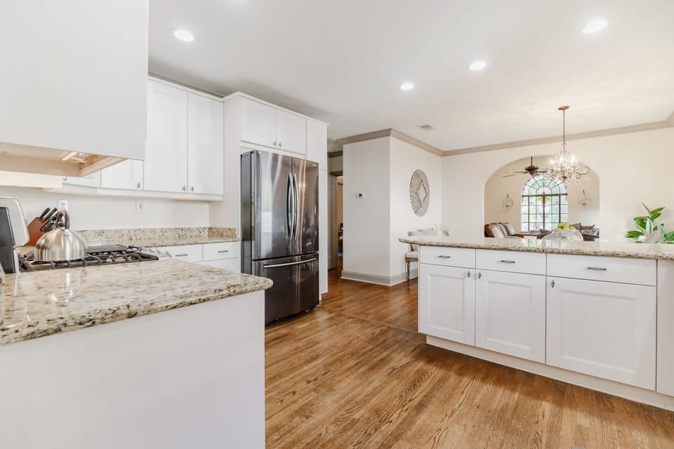 Fully stocked kitchen 