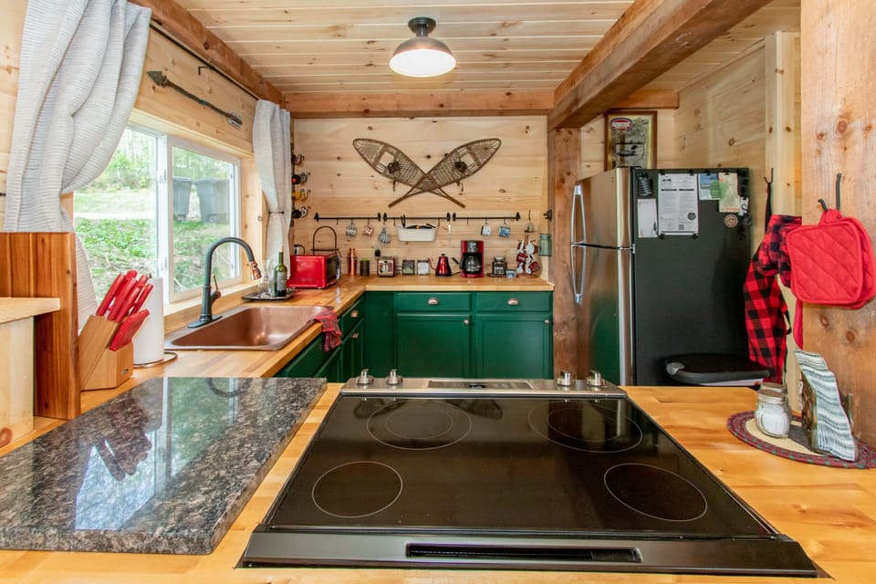 Kitchen with glass cooktop