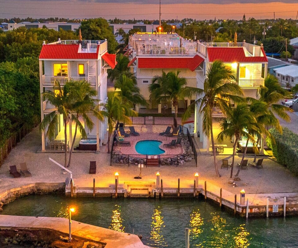 Two oceanfront homes (sleeps 16) for one price - perfect for a relaxing getaway!