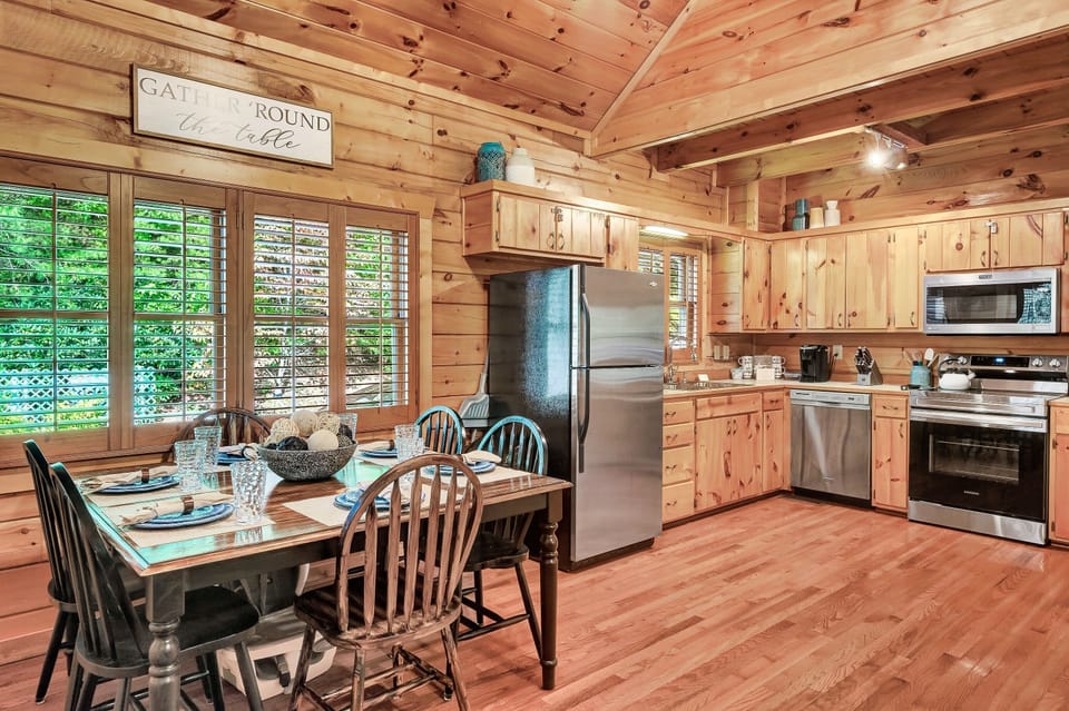 Dinner's ready! Make memories at our 6 person dining table.