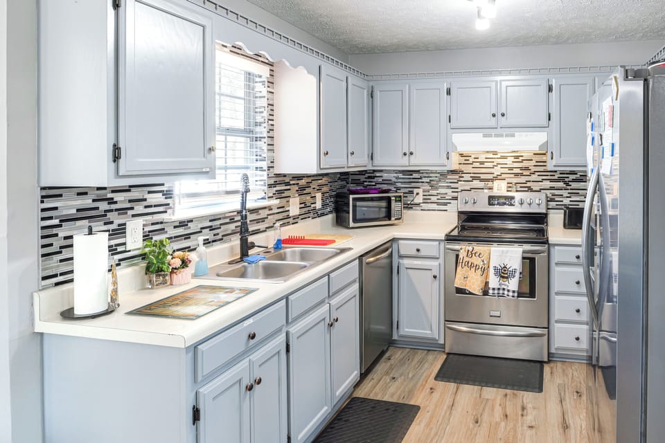 Kitchen | Dishwasher | Cooking Basics | Coffee Bar