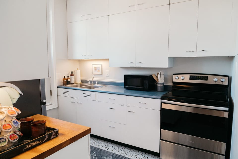 Kitchen, including new appliances in 2022