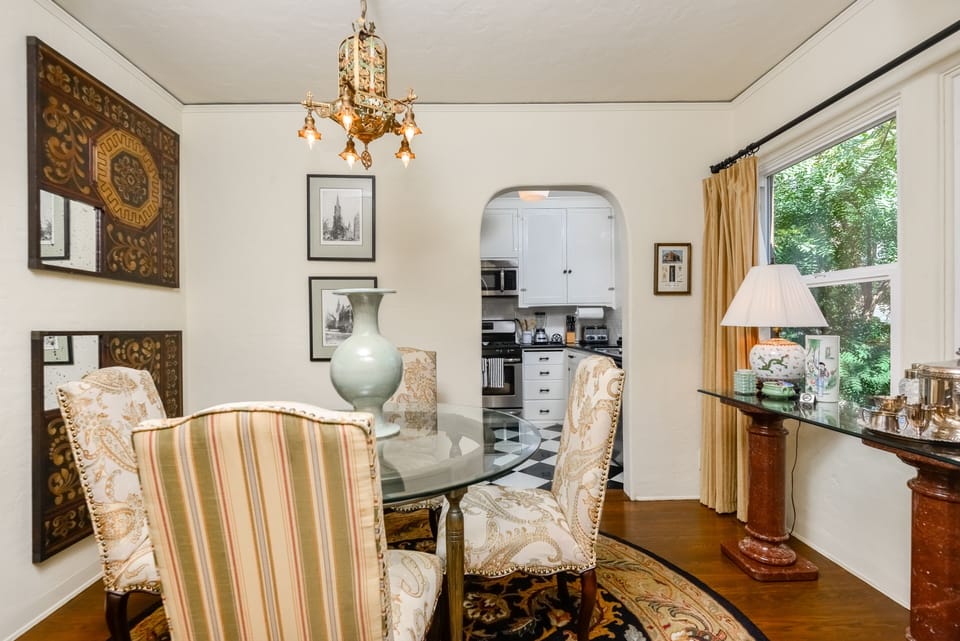 UPPER CARRIAGE HOUSE