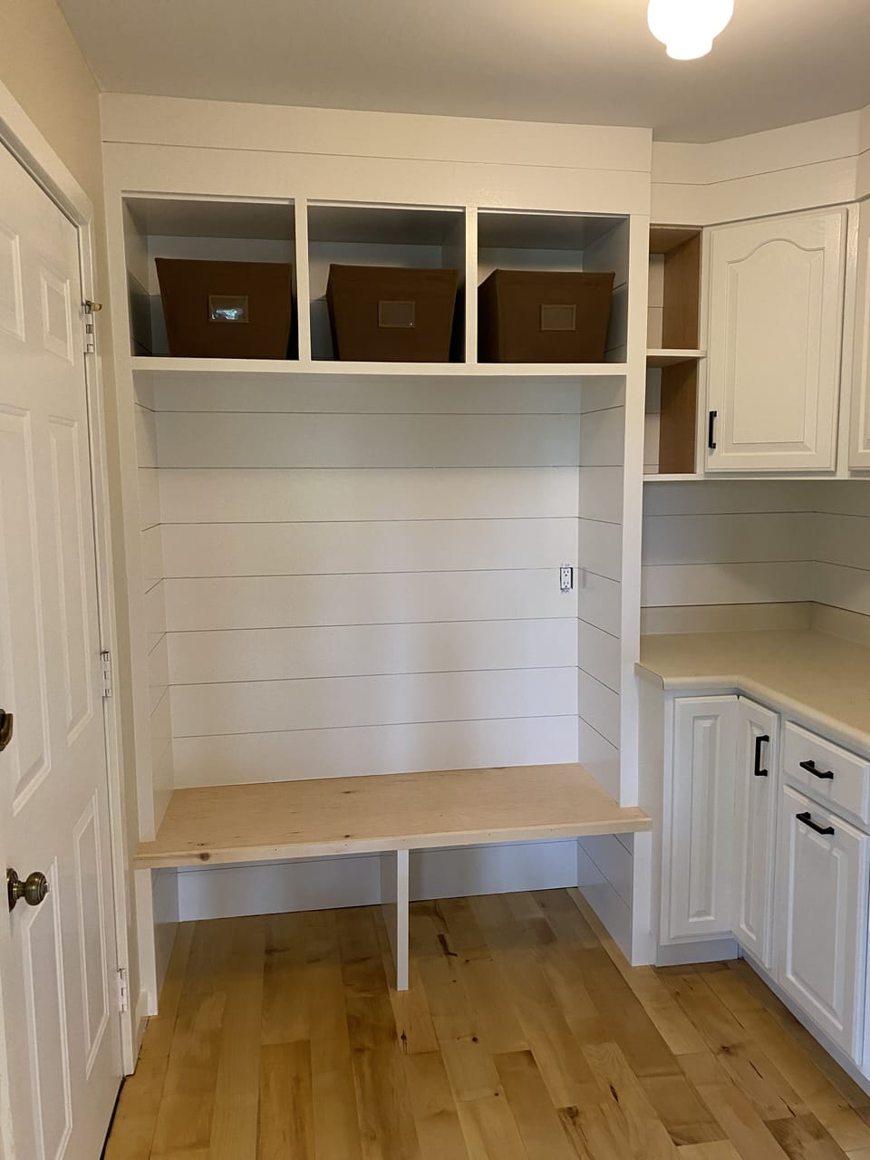 Mudroom off kitchen, to grill deck and fenced side yard