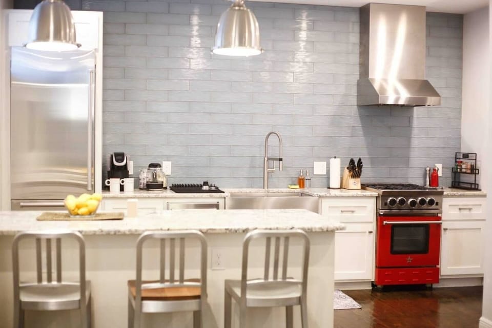 Full chefs kitchen, with all cooking/baking items.