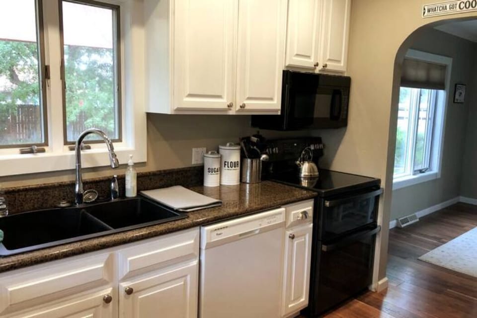The double oven is wonderful for all your cooking needs.