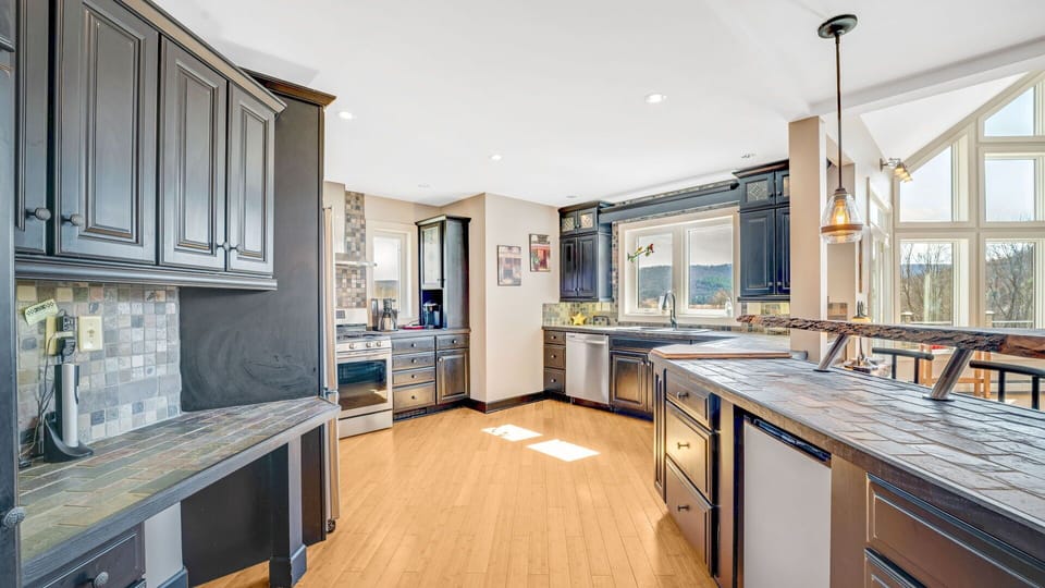 Large, well-stocked chef's kitchen 