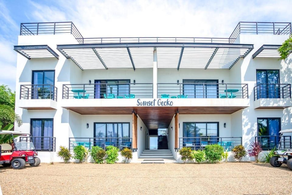 Front shot and entrance.