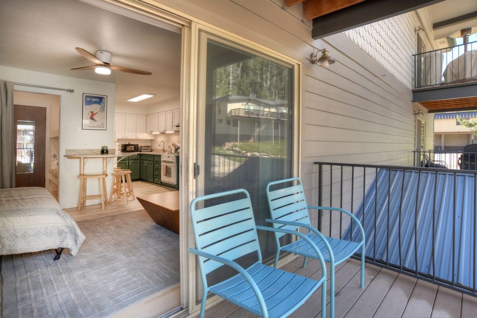 Deck Seating