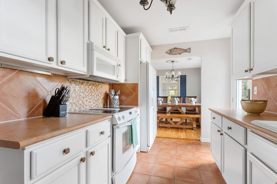 Lake Views & Private Dock! | The High House