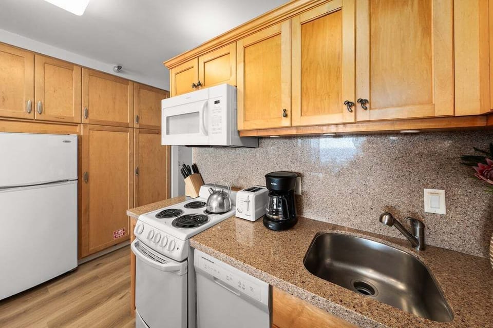 Enjoy cooking your favorite meal in this spacious kitchen