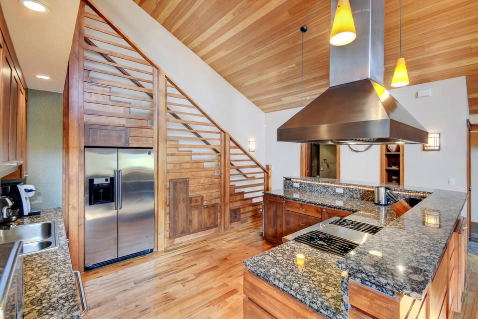 Kitchen with High End Appliances