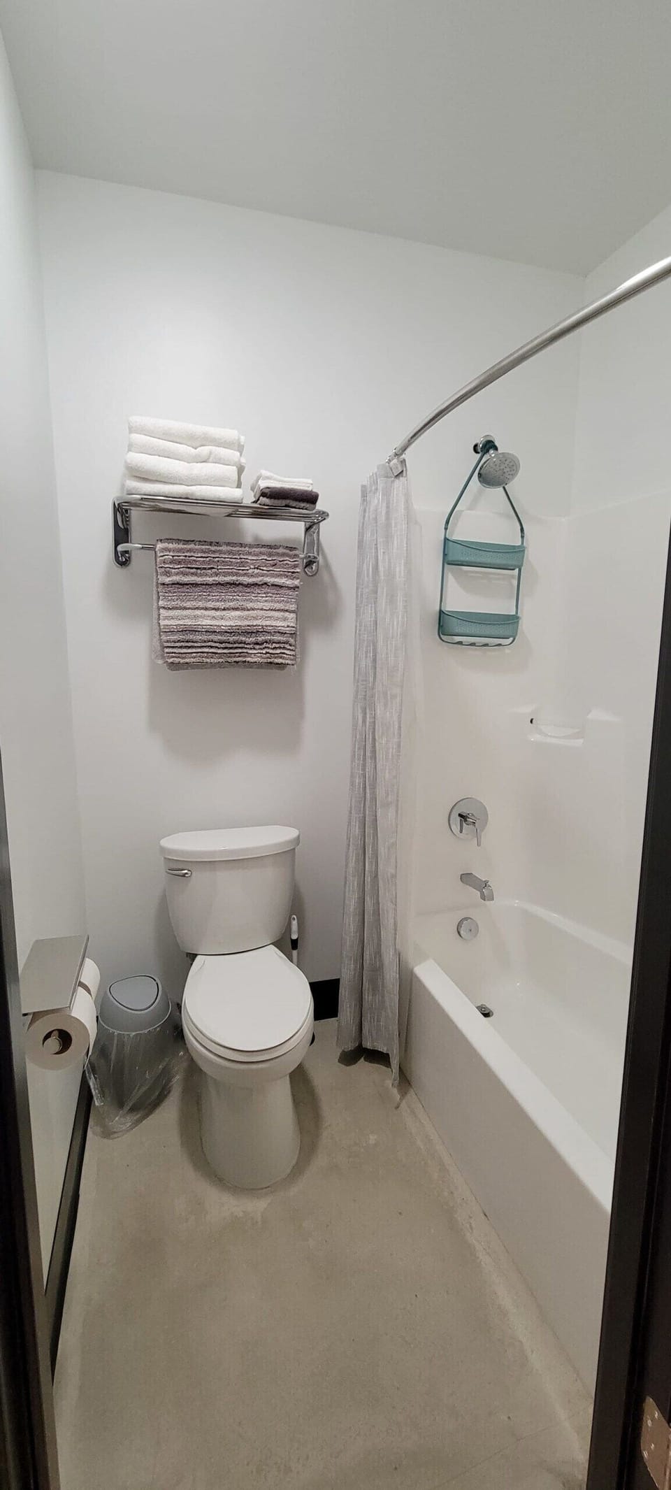 Bathroom with tub