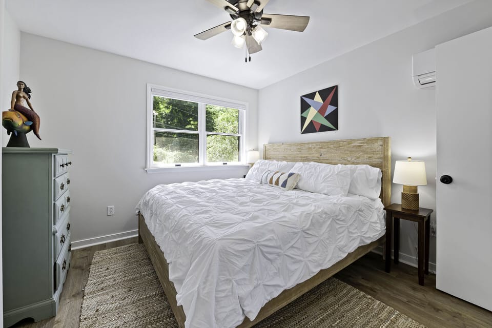 King Bedroom, Above Asheville Art House