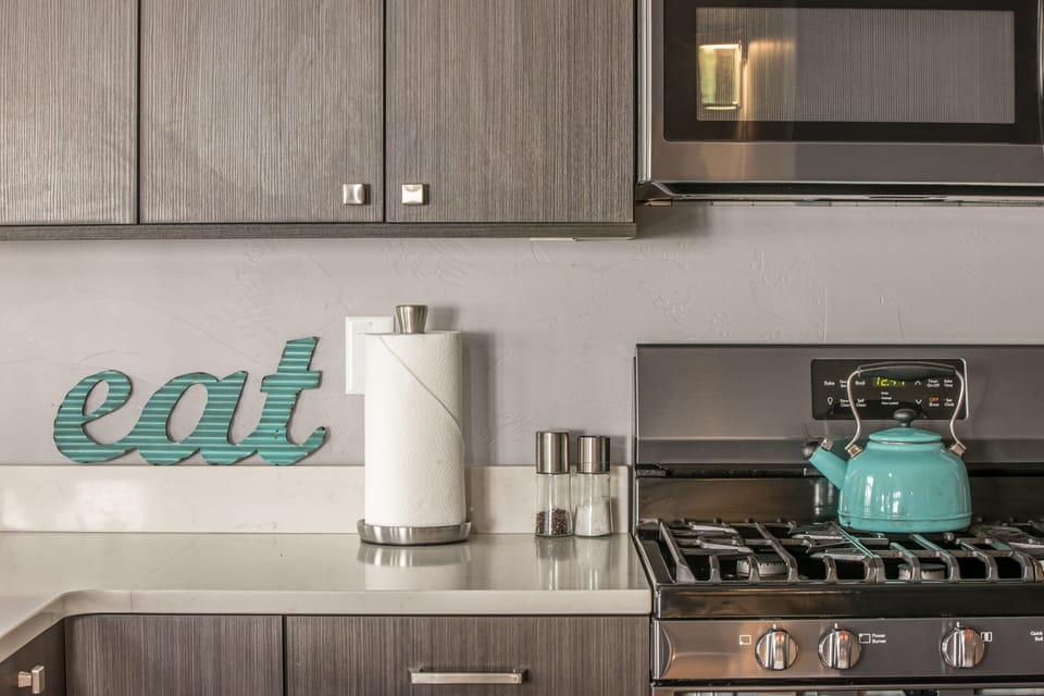 Fully stocked with everything you need to cook