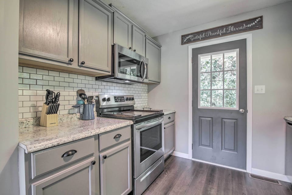 Kitchen | Fully Equipped | Cooking Basics