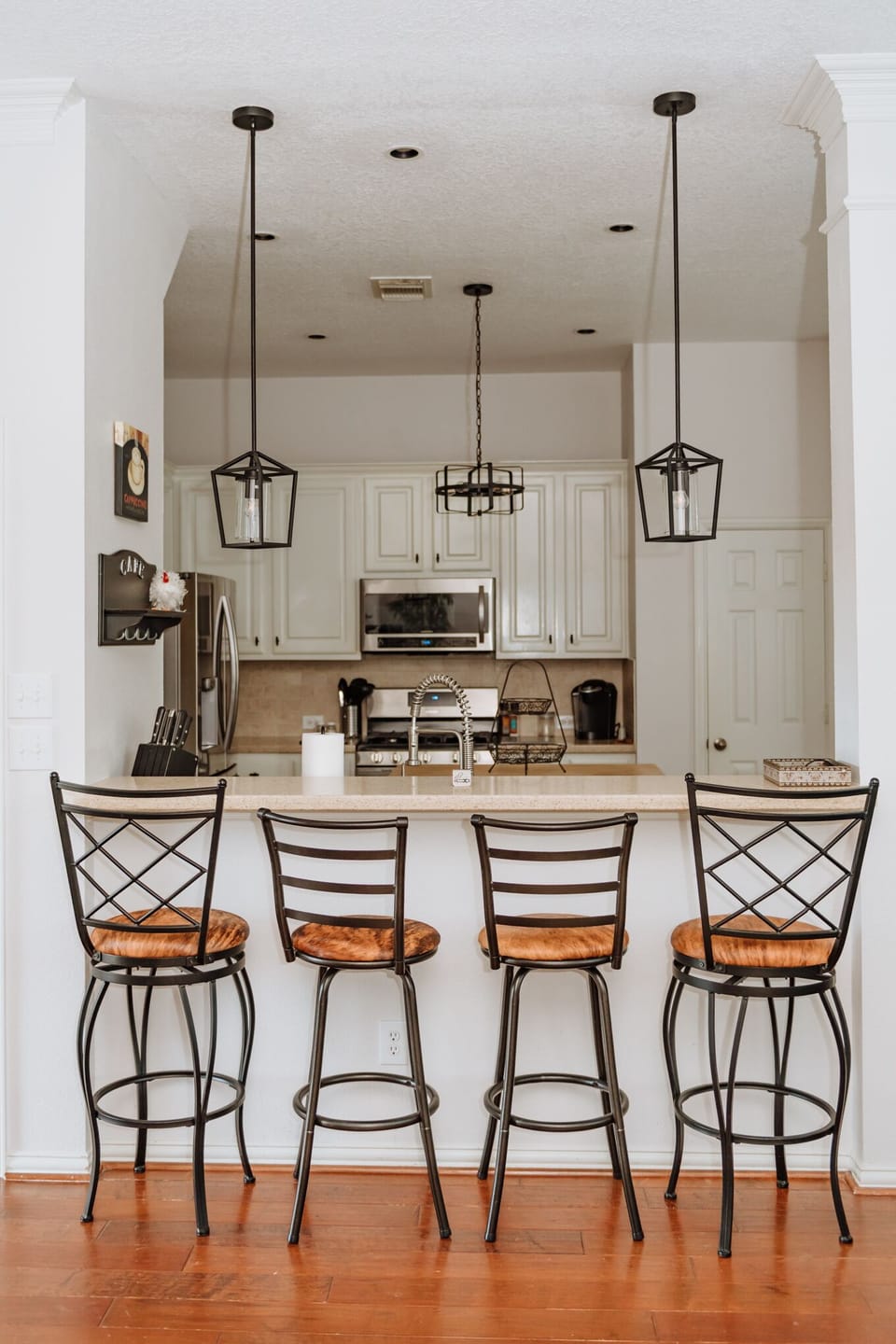 Dining space includes seating for 4 at the bar + 4-6 at the dining table