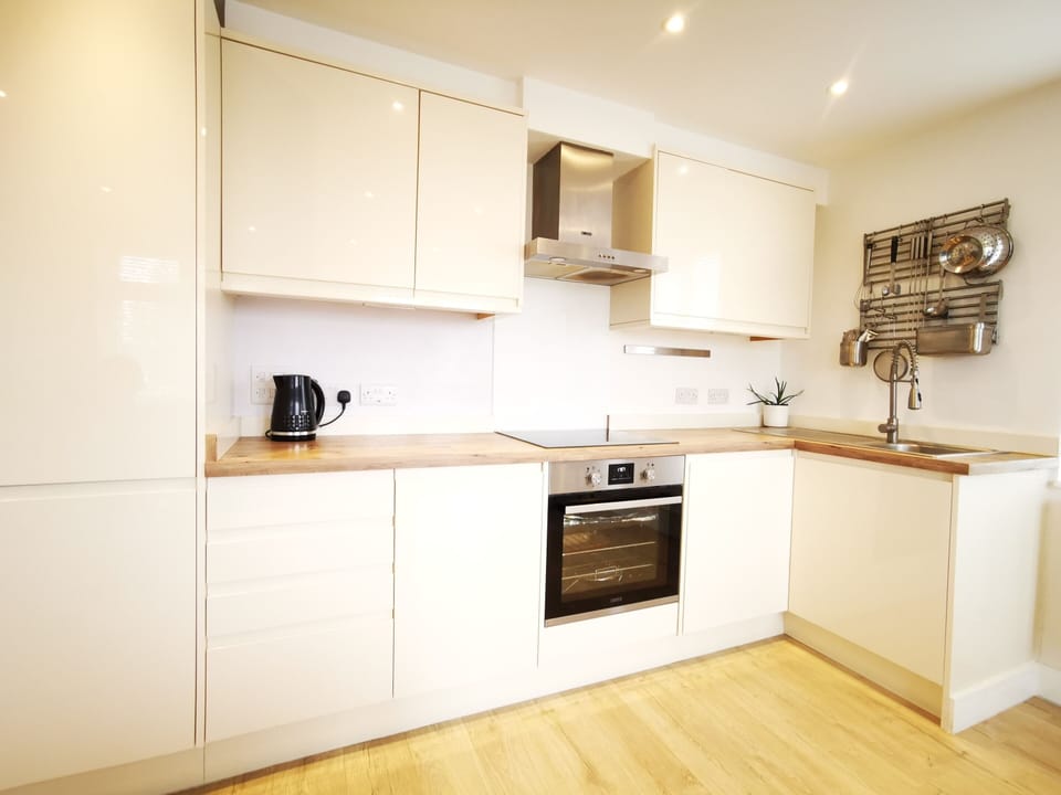 Spacious kitchen