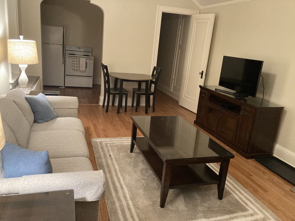 40” television with Spectrum Cable
