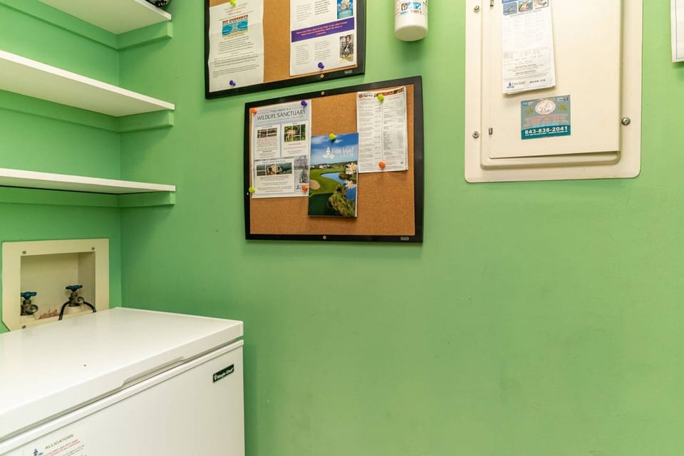 Extra freezer for ice cream sundaes!