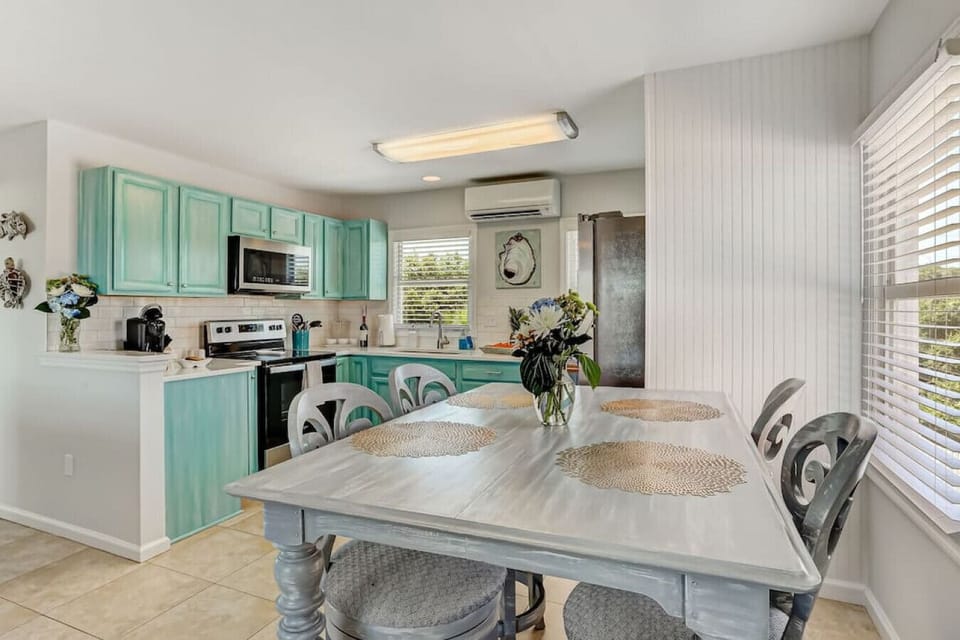 Kitchen and dining areas