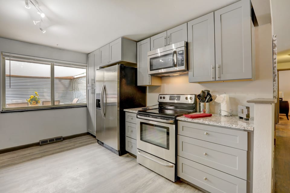 Kitchen oven side