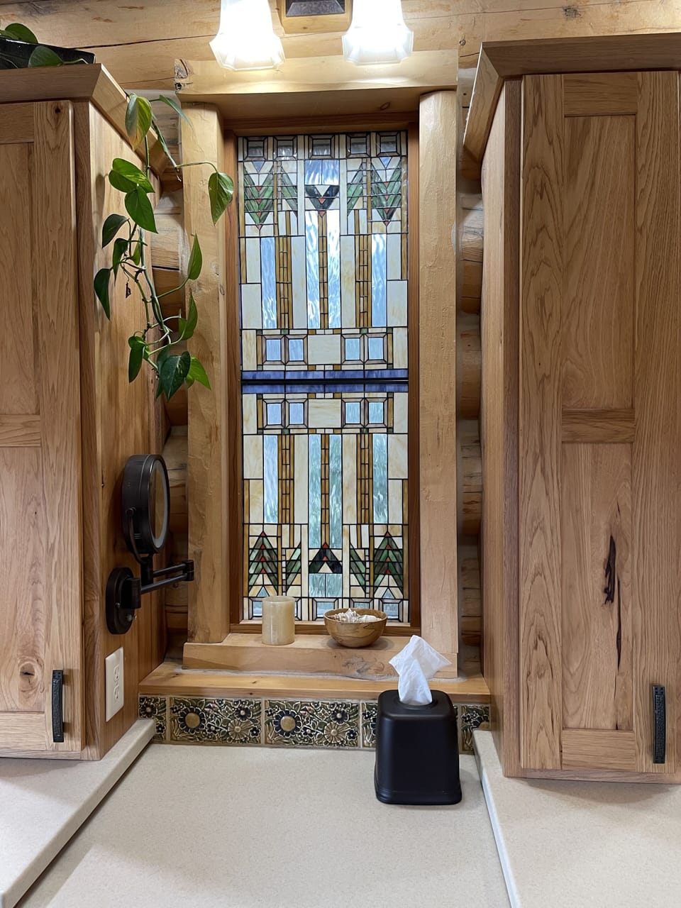 Attention to details. Beautiful wood and glass inlay. 