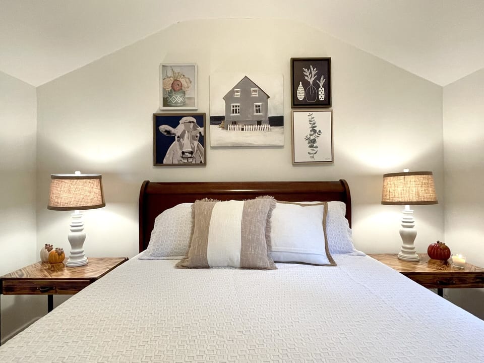 Queen Bed
