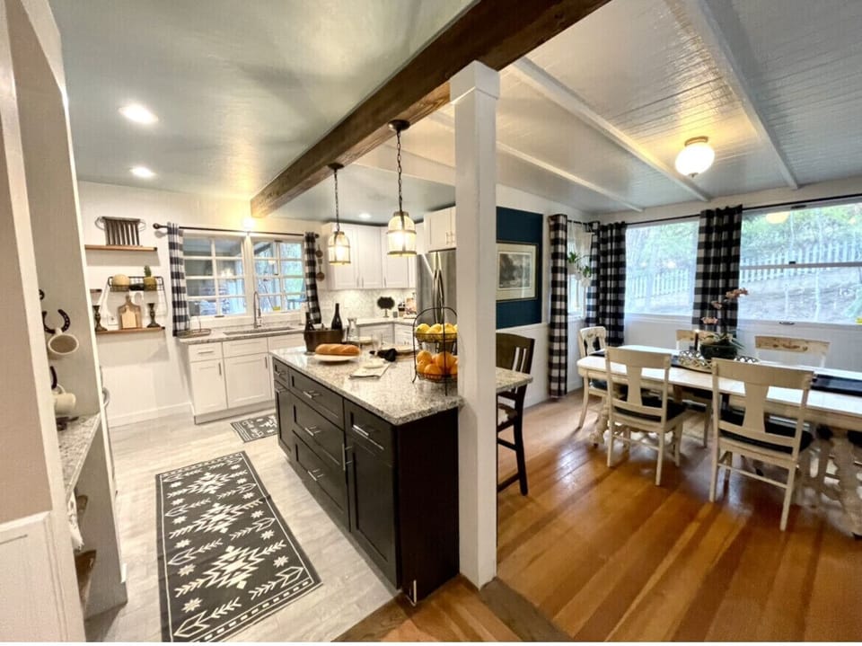 Gourmet kitchen, granite, new cabinets, new appliances, coffee station, seating