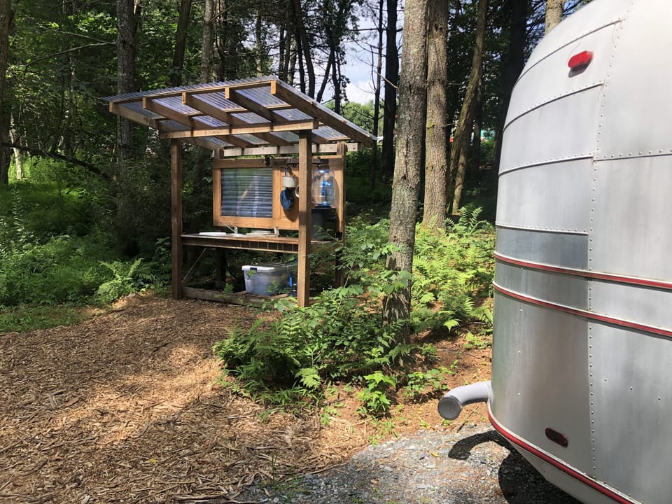 Outdoor kitchen