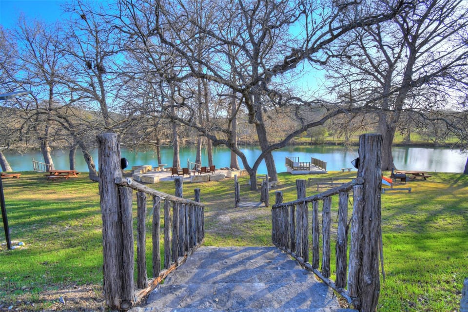 Casa Blanca River Area