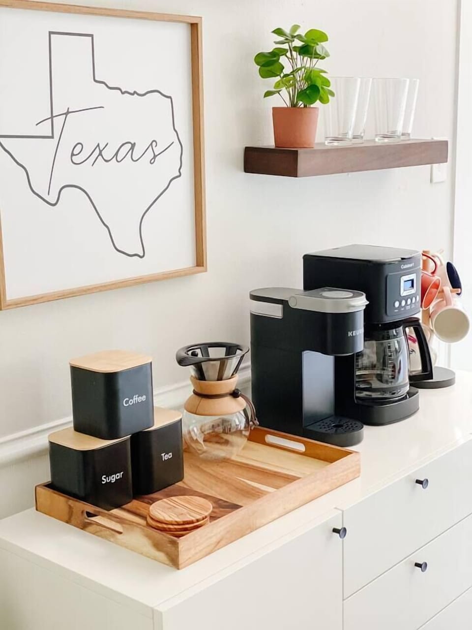 Complementary coffee, tea and some breakfast items in the pantry to make your stay just that much easier. 