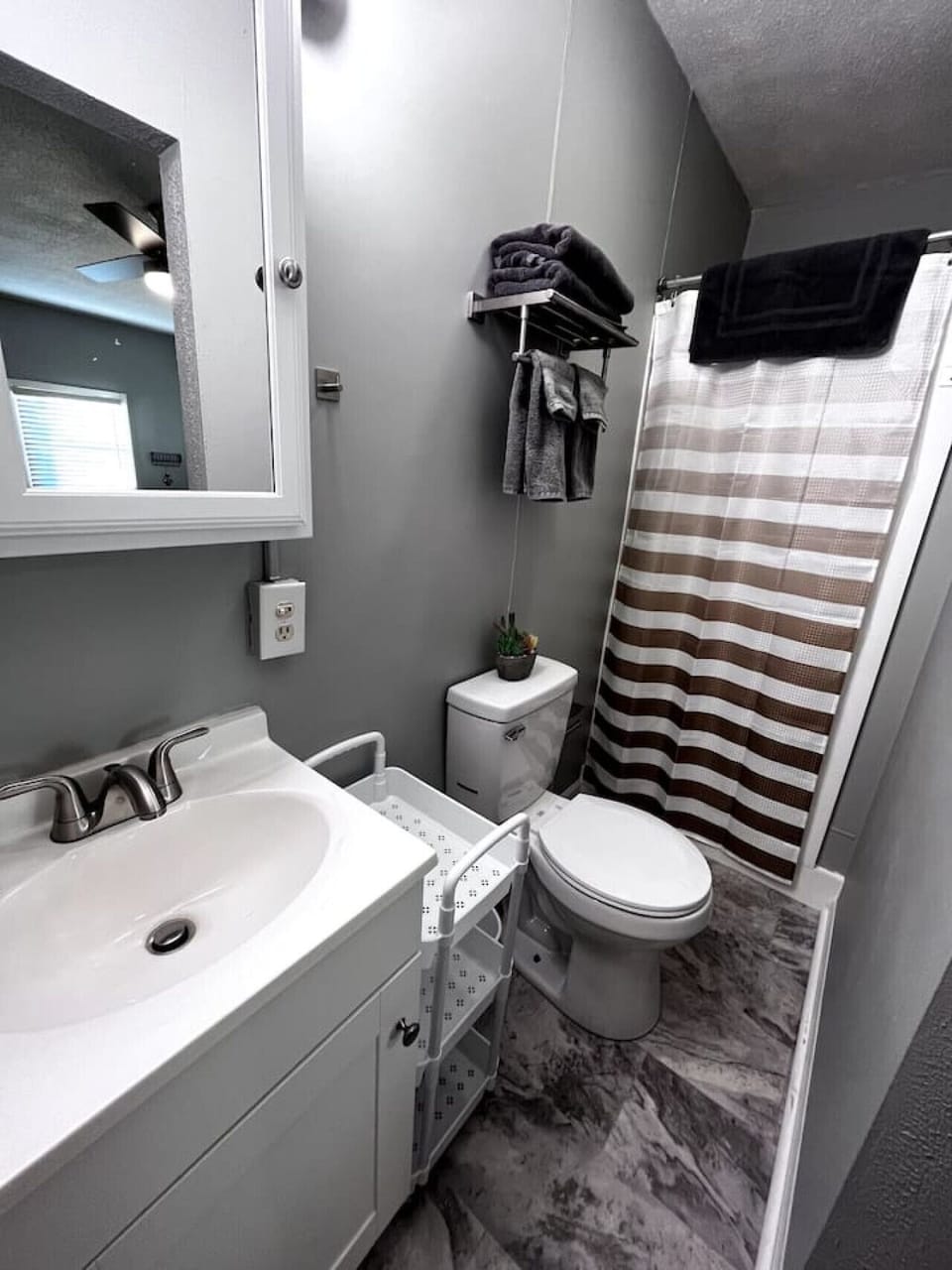 Small Bathroom
