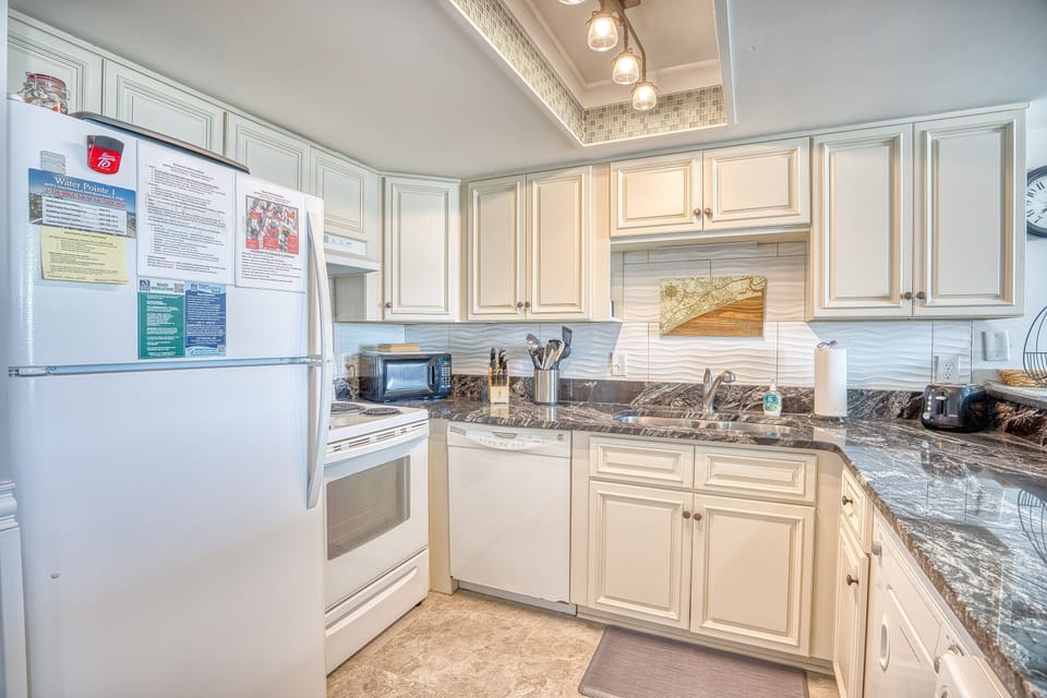 Full Kitchen