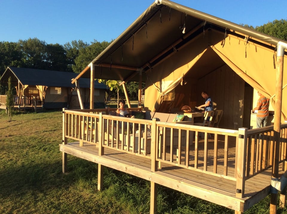 safari tent sleeps 5