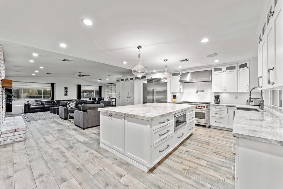 A chef-worthy kitchen where cooking feels effortless every time.