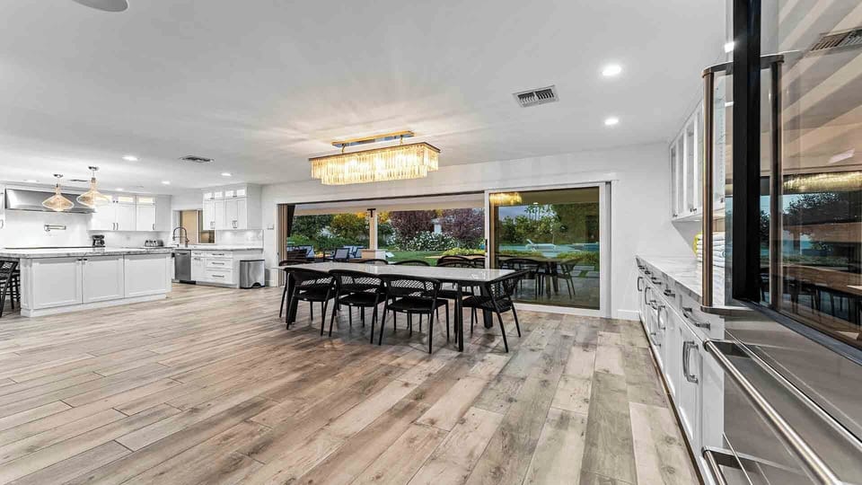 Dining that flows outside, indoor comfort meets open-air living.