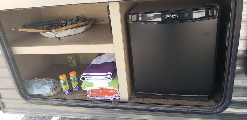 outdoor fridge and utensils