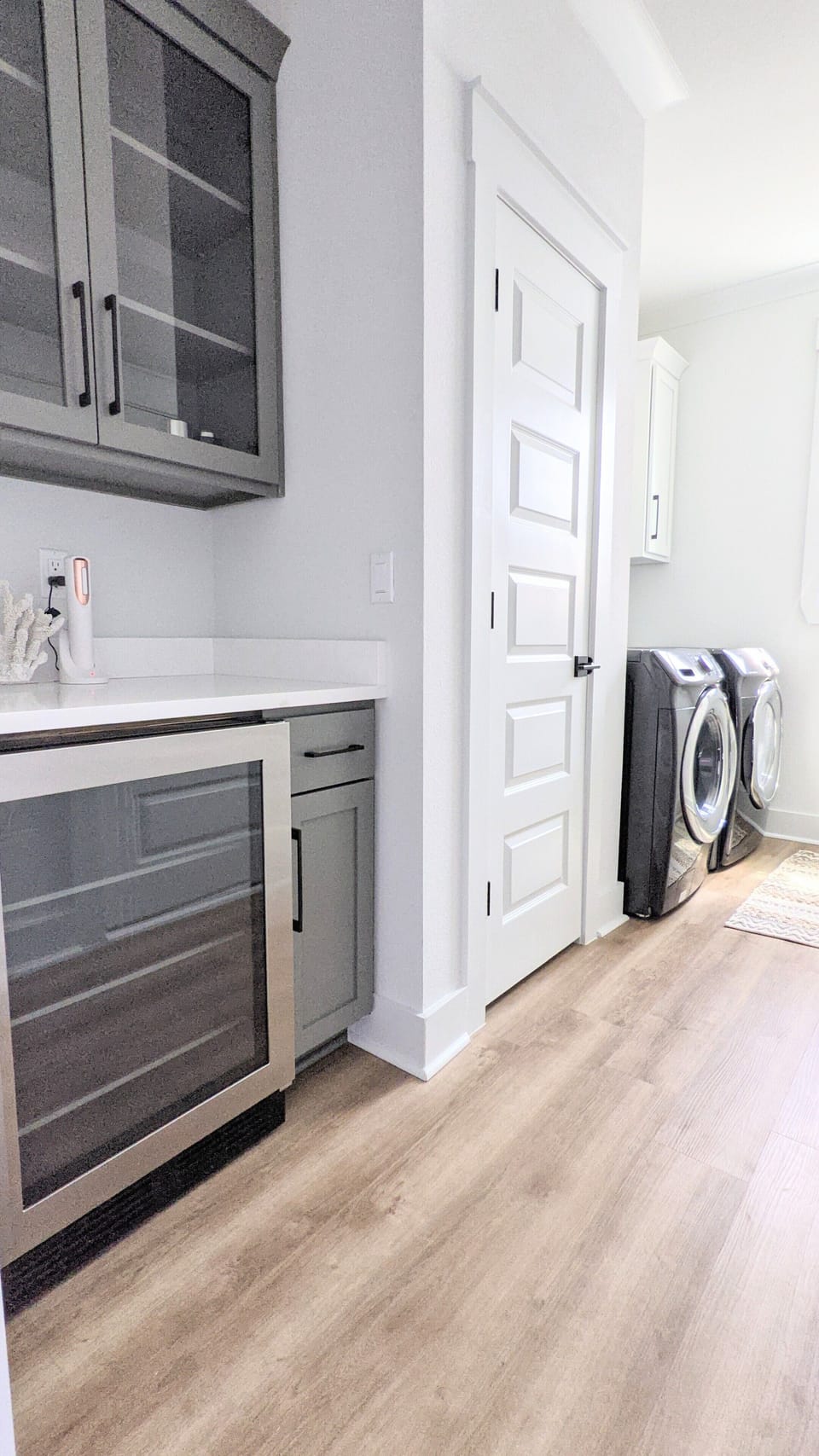 Drink fridge, Washer and Dryer!