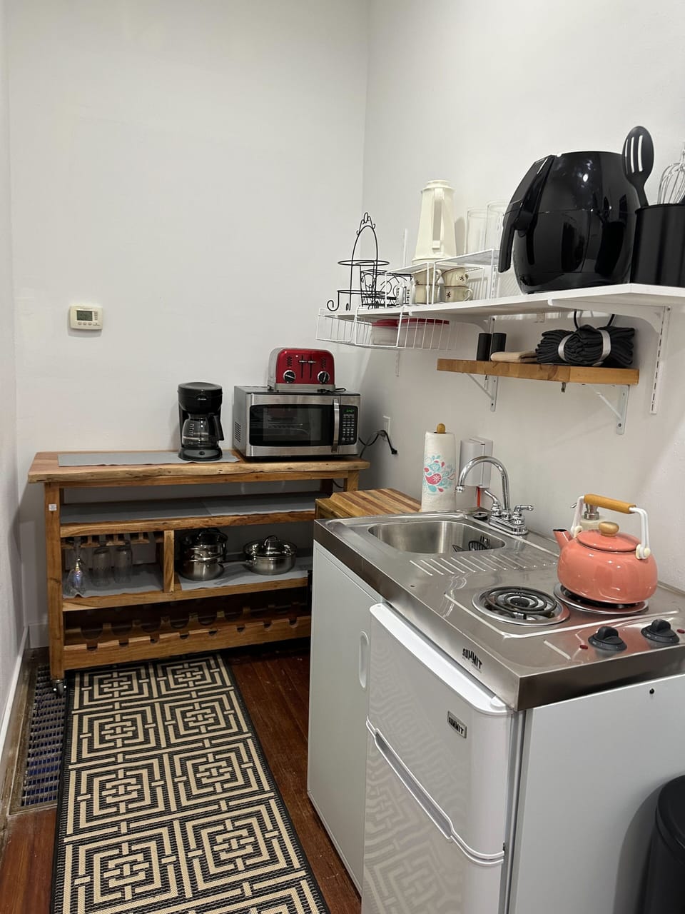 Kitchenette