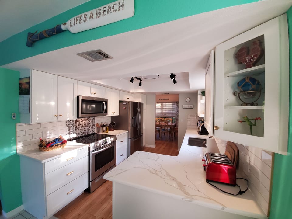 Brand New Kitchen in Sept. of 2021
                           