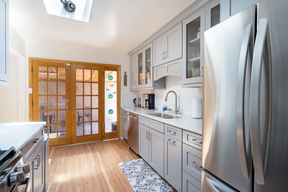Full Kitchen - Stainless Steel Appliances - First Floor