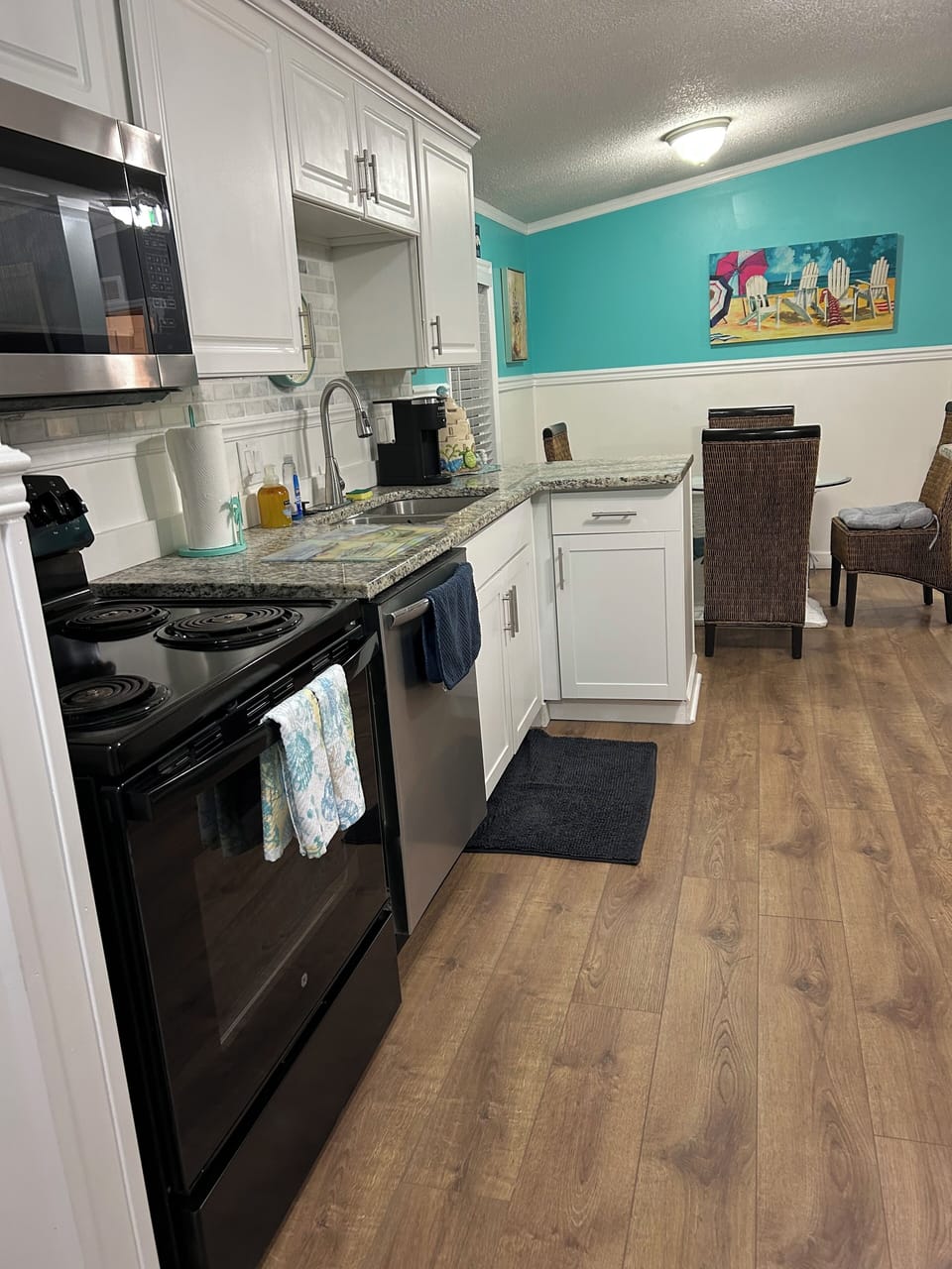 Kitchen view of appliances.
