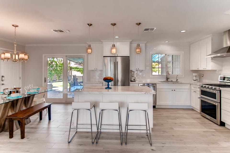 Kitchen and dining area