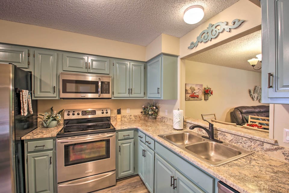 Kitchen | Fully Equipped