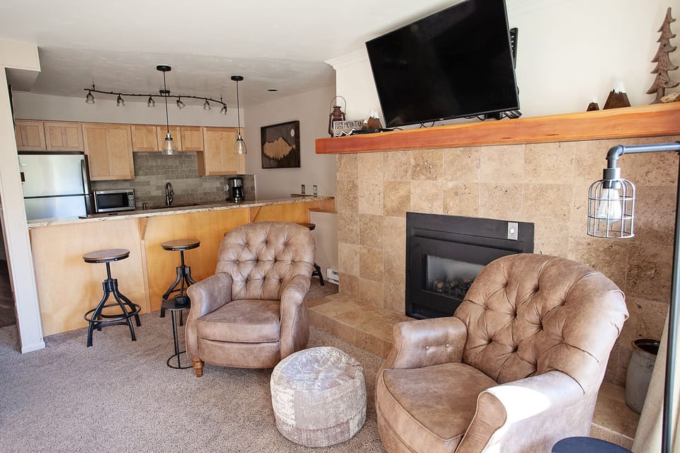 Living room / Kitchen