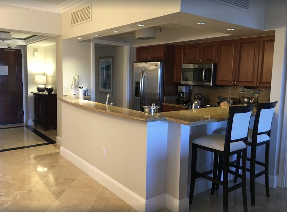 Large full kitchen 