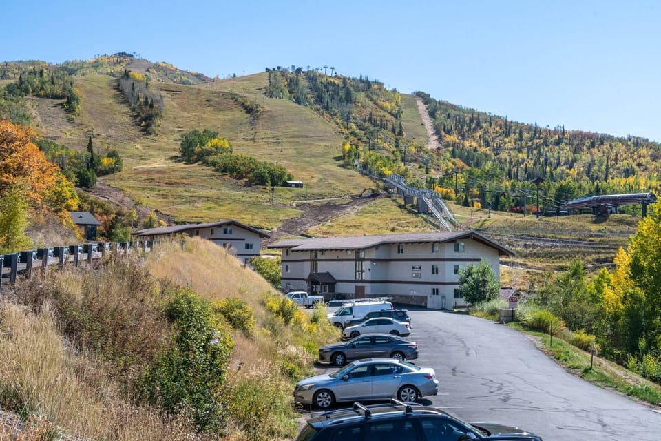 Convenient parking meets breathtaking mountain scenery.