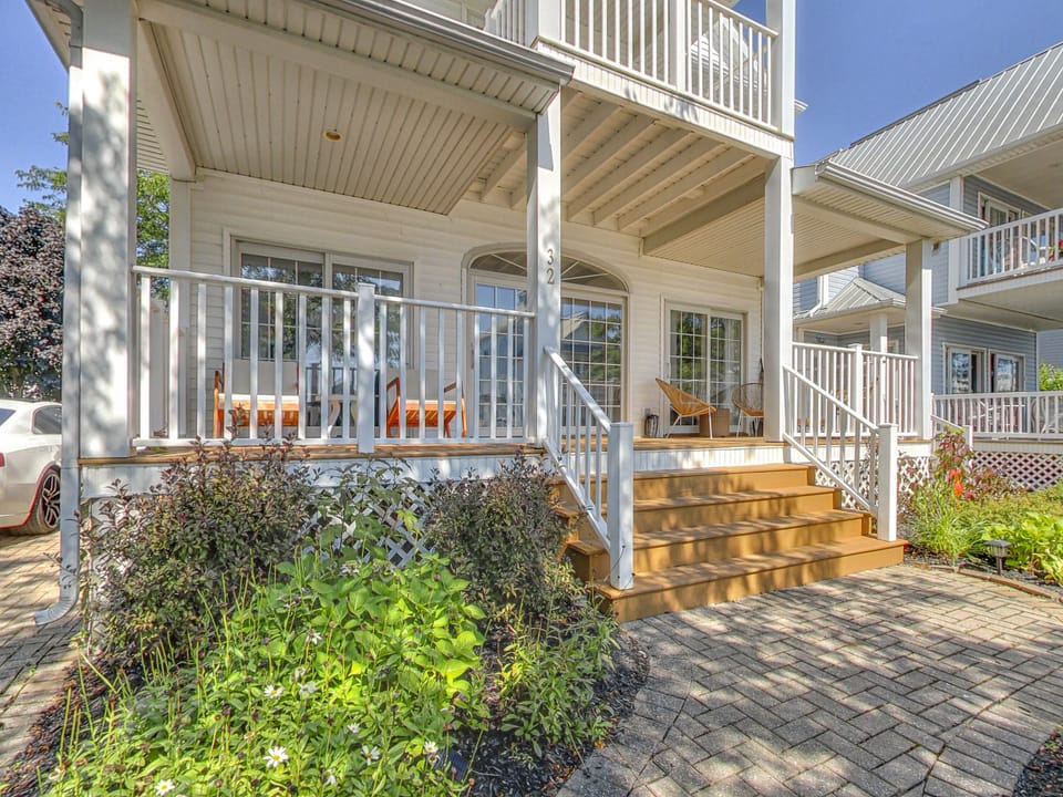 Front patio views - can see the beach and lake